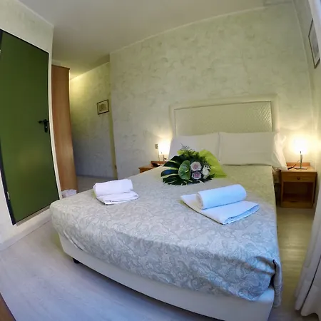 Silva Hotel *